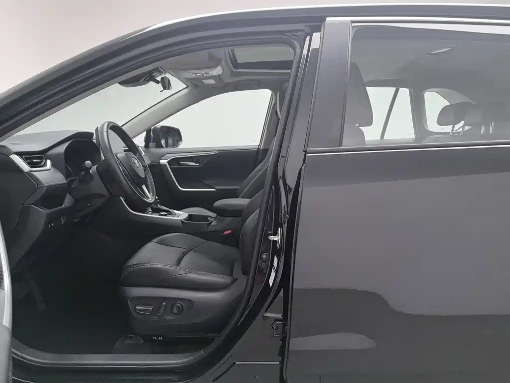 Toyota Wildlander 2021 2021 Hybrid 2.5L E-CVT AWD Luxury Edition