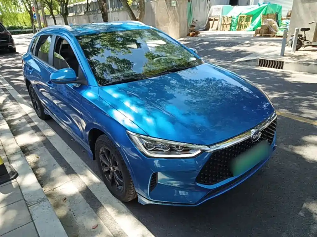 Фото 4 - BYD e2