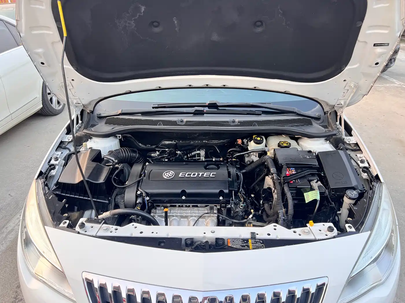 Buick Excelle 2014 XT 1.6L Automatic Fashion фото 24