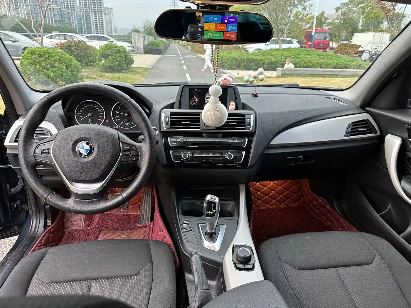 BMW 1 Series (Import) 2016 118i Leading фото 9