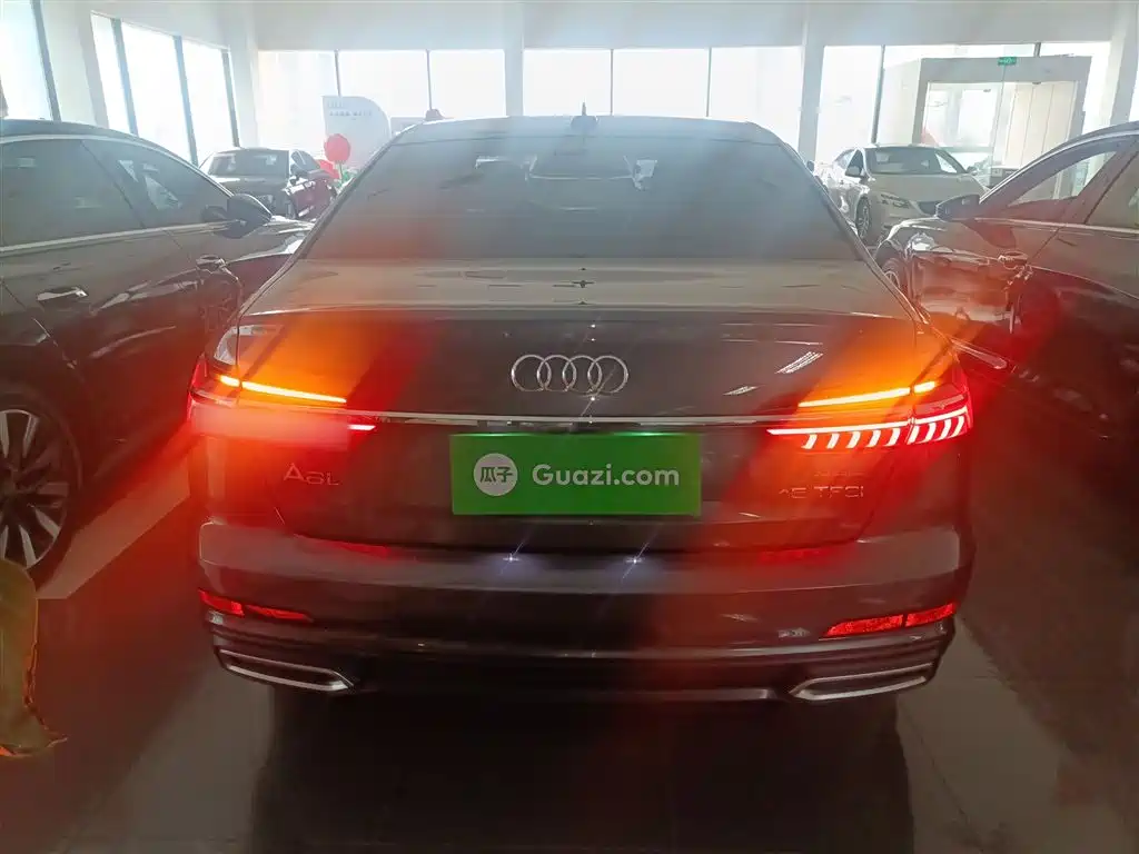 Audi A6L 2021 45 TFSI Exclusive Sport фото 4