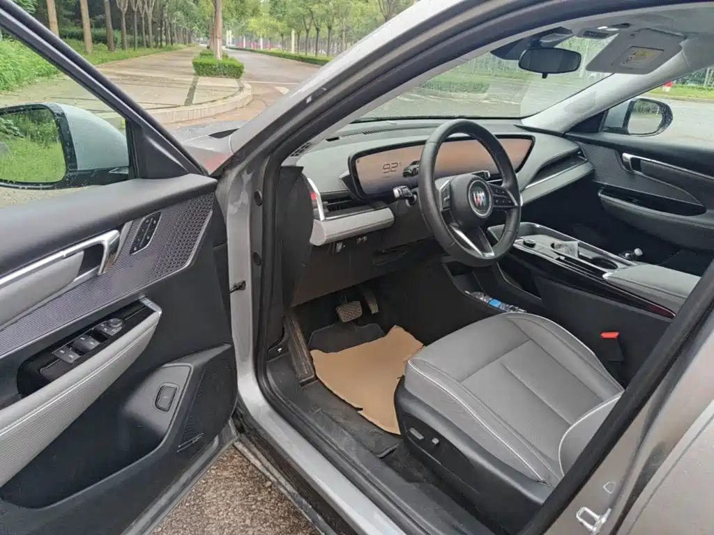 Buick E5 2025 2025 Model 620KM Premium Edition