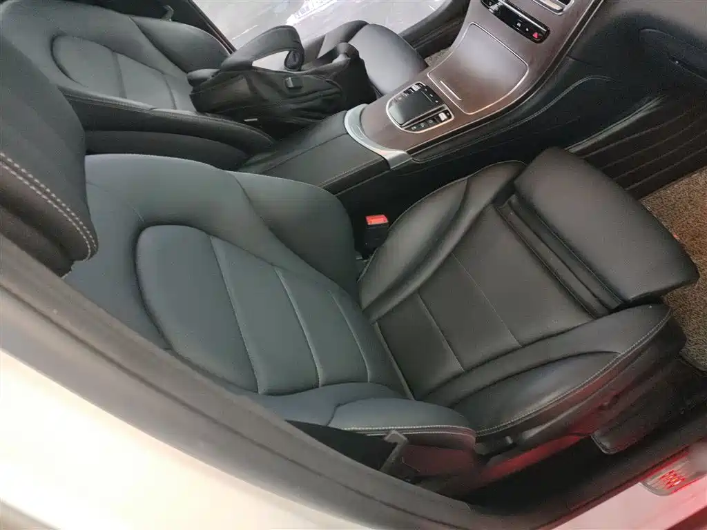Mercedes-Benz GLC 2021 GLC 300 L 4MATIC Sporty фото 25