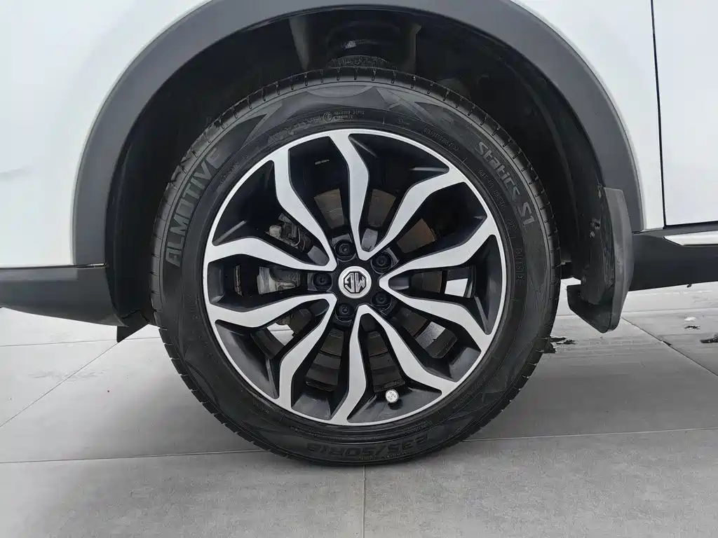 MG Roewe RX5 2016 2015 1.5TGI TST Luxury Edition