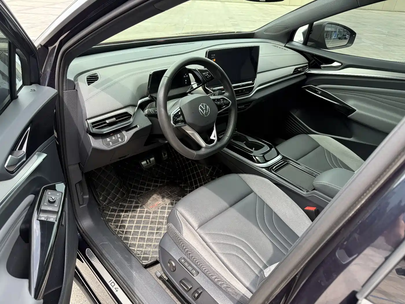 VOLKSWAGEN ID.4 CROZZ