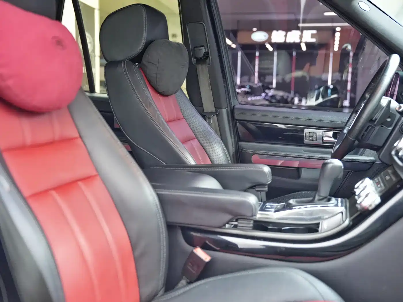 Land Rover Range Rover Sport 2013 5.0 NA V8 HSE Red Limited Edition фото 13