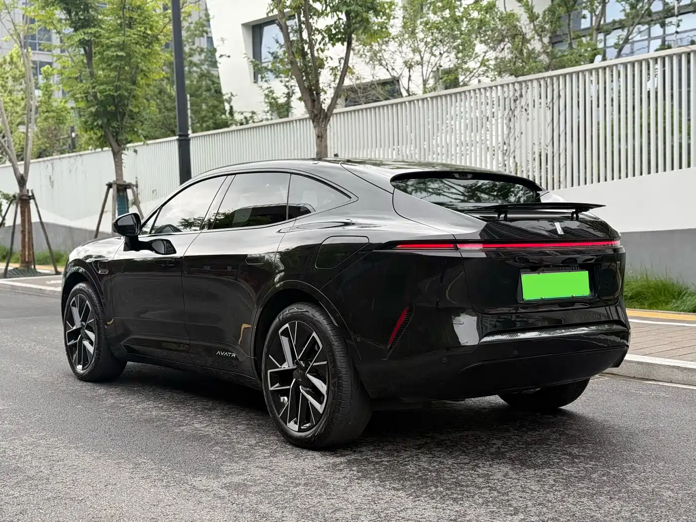 Avatr 11 2025 Max Pure Electric AWD фото 10