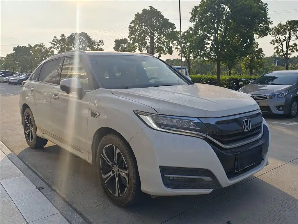 Honda UR-V 2017 2017 370TURBO 2WD Premium Edition China V