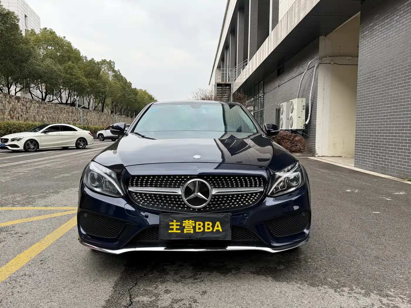 Mercedes-Benz C-Class 2015 Facelift C 200 L Sport фото 2