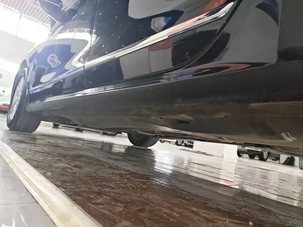 Фото 22 - Volkswagen Passat