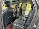 Фото 15 - Ford Edge