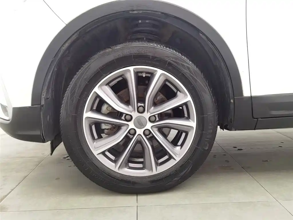 GEELY AUTOMOBILE BOYUE