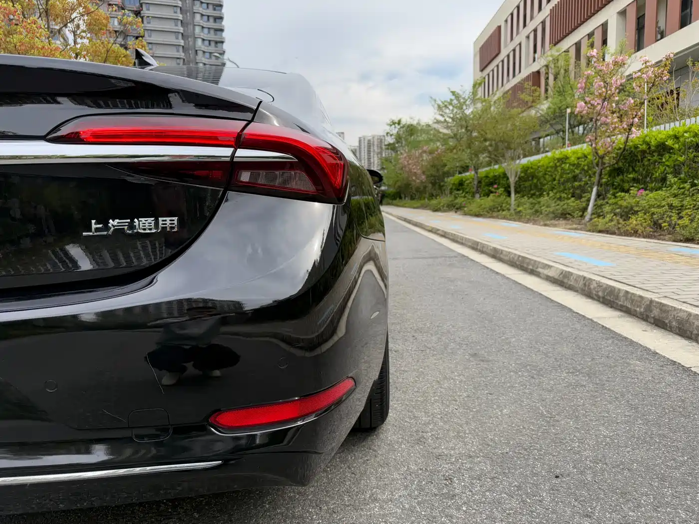 BUICK LACROSSE