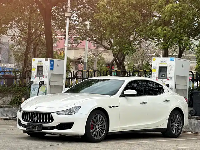 maserati ghibli