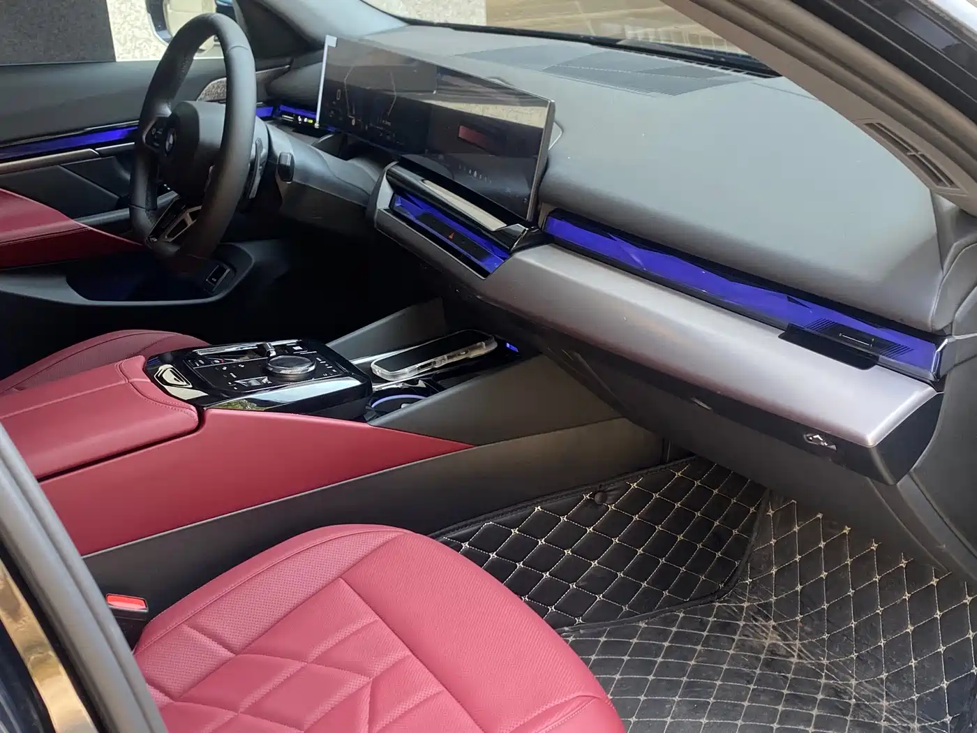 BMW 5 Series 2026 2026 530Li Leading Luxury Package