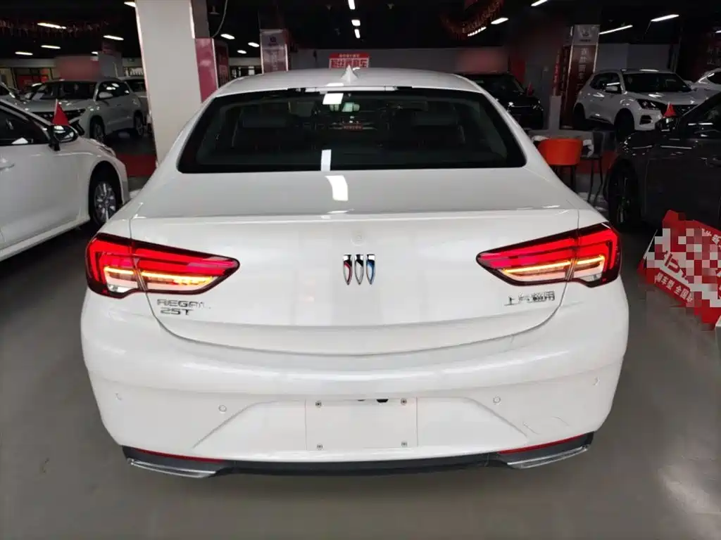 BUICK REGAL