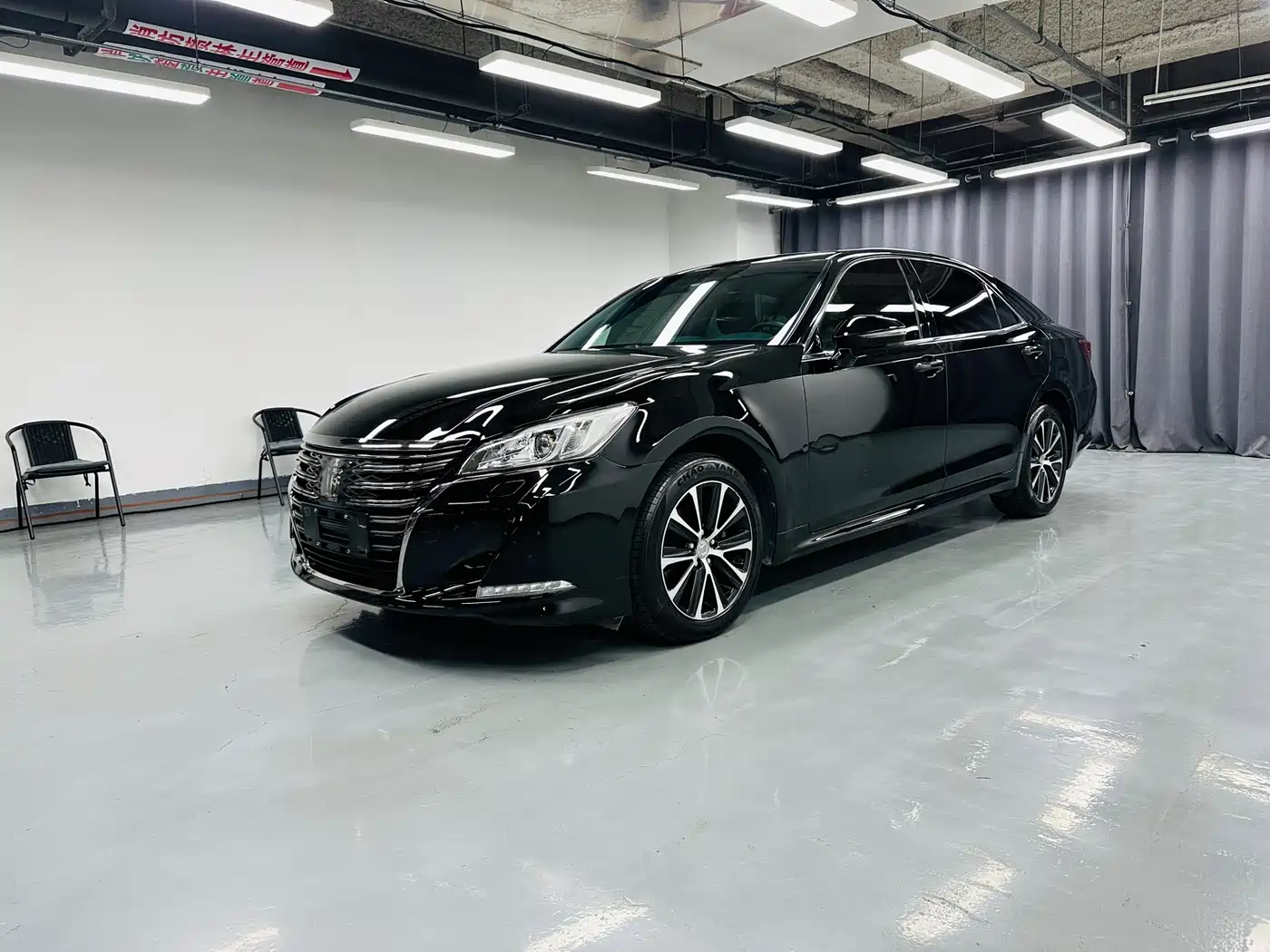Toyota Crown 2018 2.0T Fashion Edition