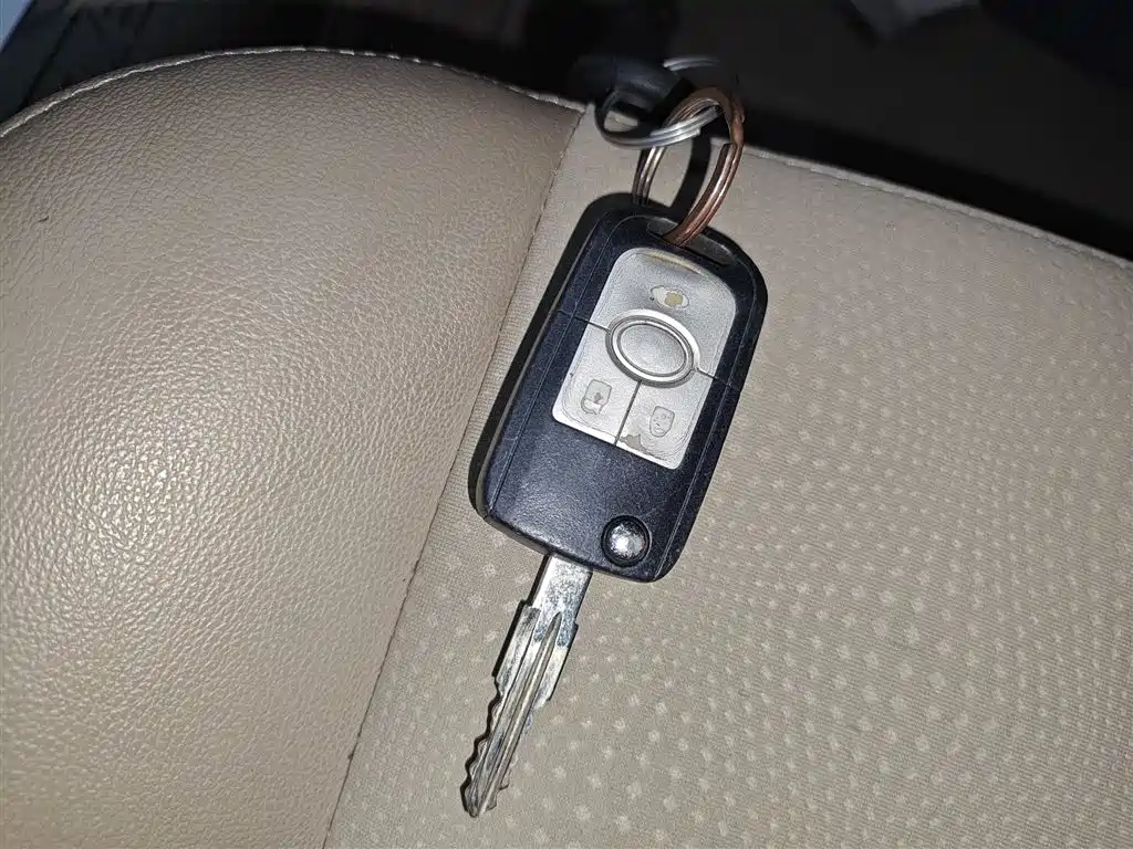Buick Excelle 2013 1.5L Automatic Classic фото 9