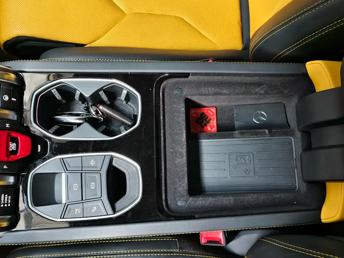 Lamborghini Urus 2021 4.0T V8 фото 12