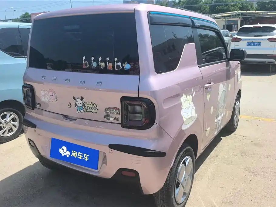 Geely Galaxy Panda 2023 Panda Mini 200km Lucky Duck Limited Edition фото 3