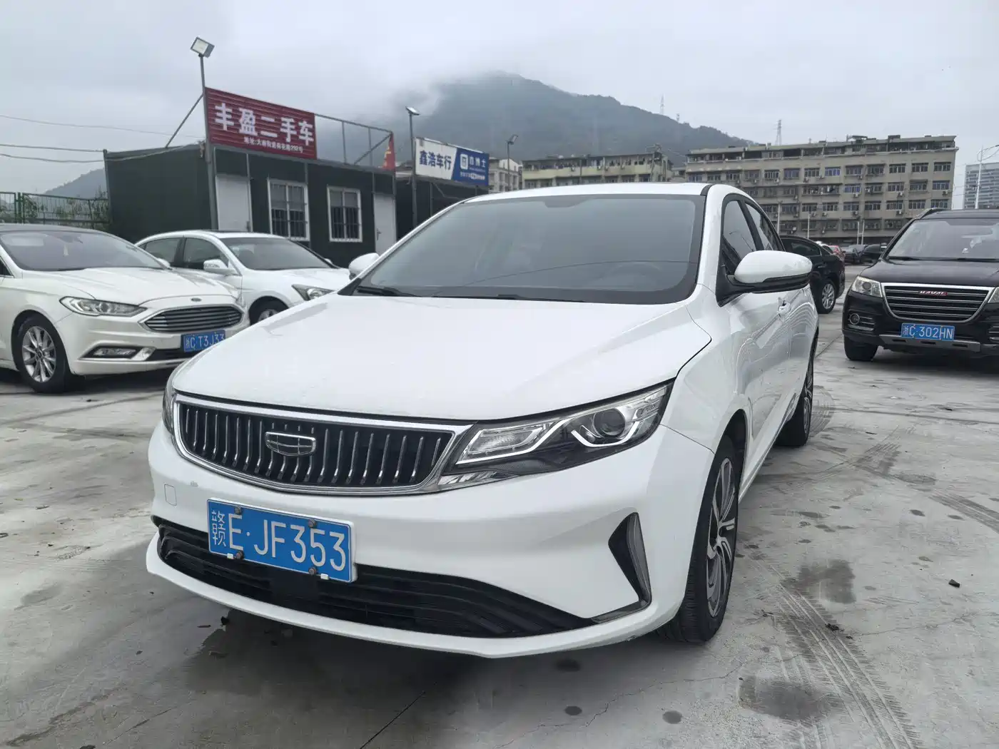 Geely Emgrand GL 2021 2021 UP 1.4T CVT Executive