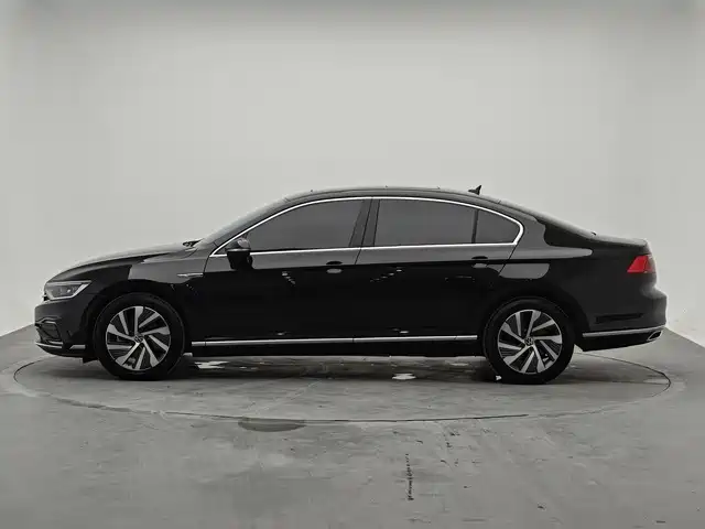 Volkswagen Magotan GTE Plug-in Hybrid 2024 2022 GTE Luxury