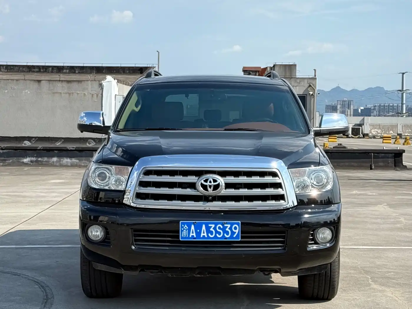 Toyota Sequoia 2015 2010 5.7 Platinum Edition