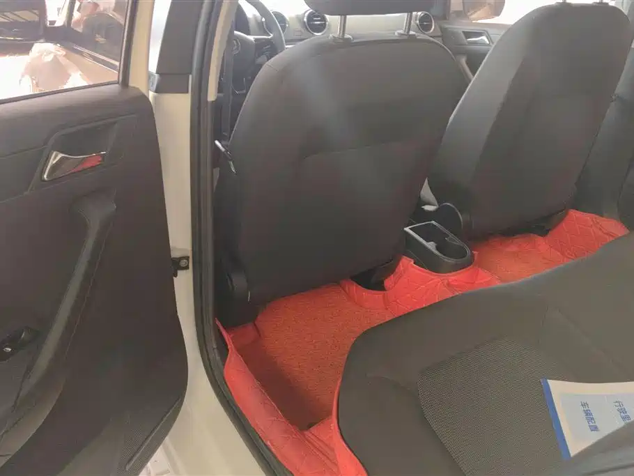 Volkswagen Jetta 2017 1.4L Manual Fashion фото 11