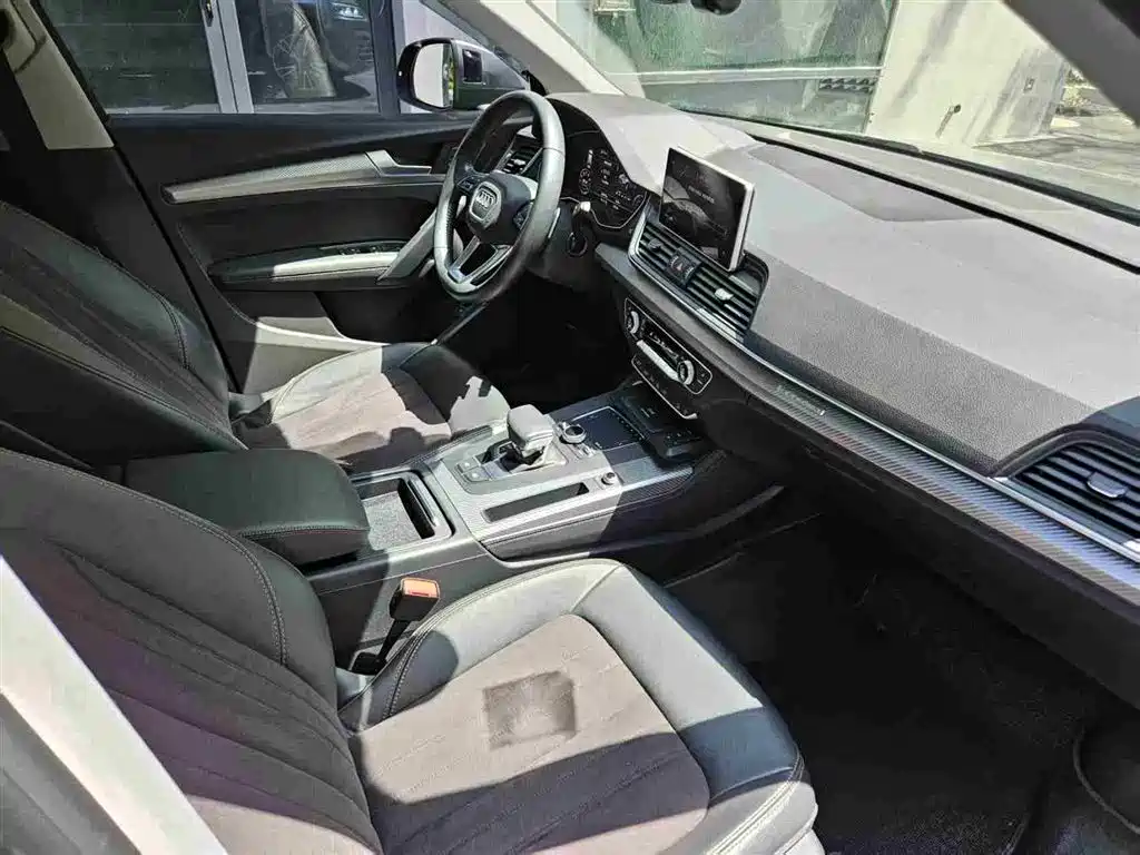 Audi Q5L 2020 45 TFSI Exclusive Fashion фото 6