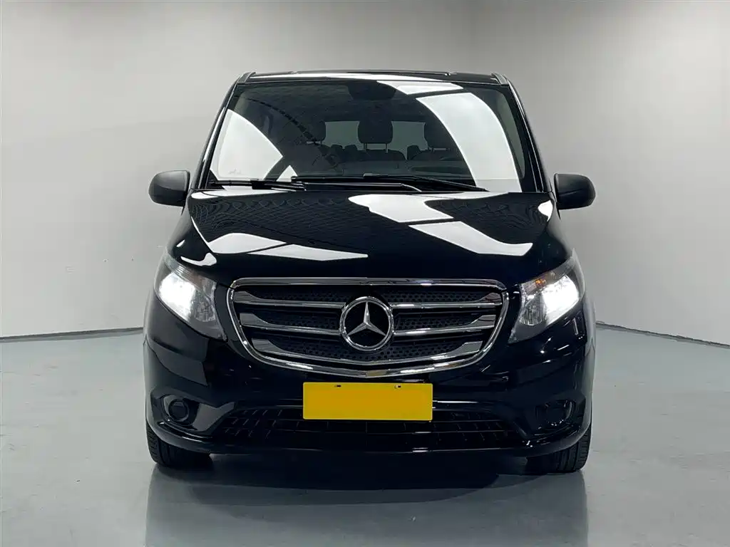 Mercedes-Benz Vito 2016 2.0T Elite Edition фото 3