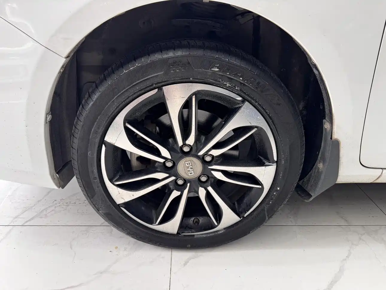 BYD Qin New Energy 2015 1.5T Double Champion Flagship Plus фото 30
