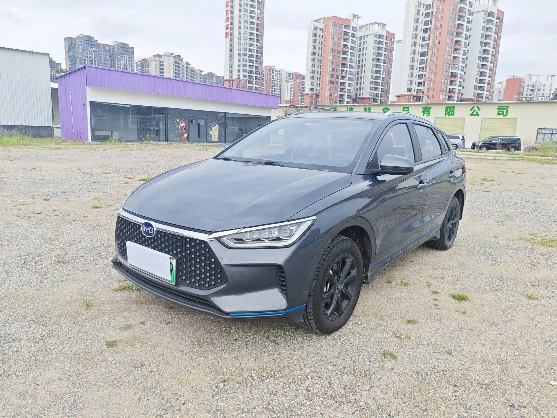 Фото 1 - BYD e2