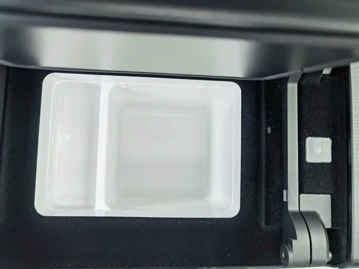 BUICK GL8 NEW ENERGY