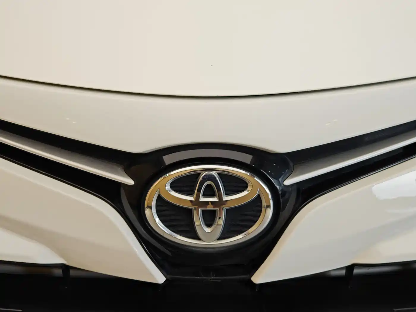 Toyota Vios FS 2017 1.5L CVT Fengchi Edition фото 3