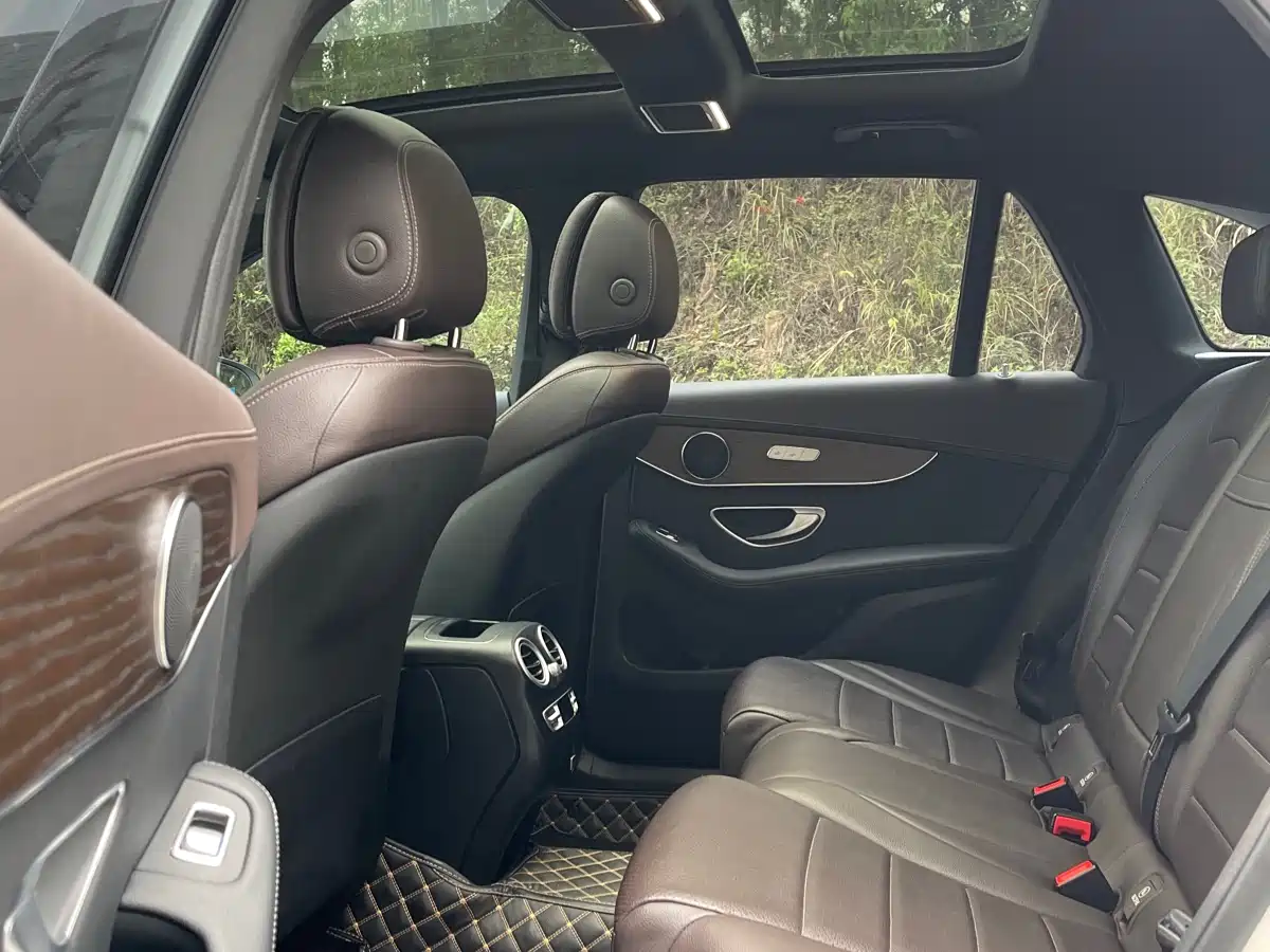 Mercedes-Benz GLC 2022 GLC 300 L 4MATIC Dynamic Collector's Edition фото 8