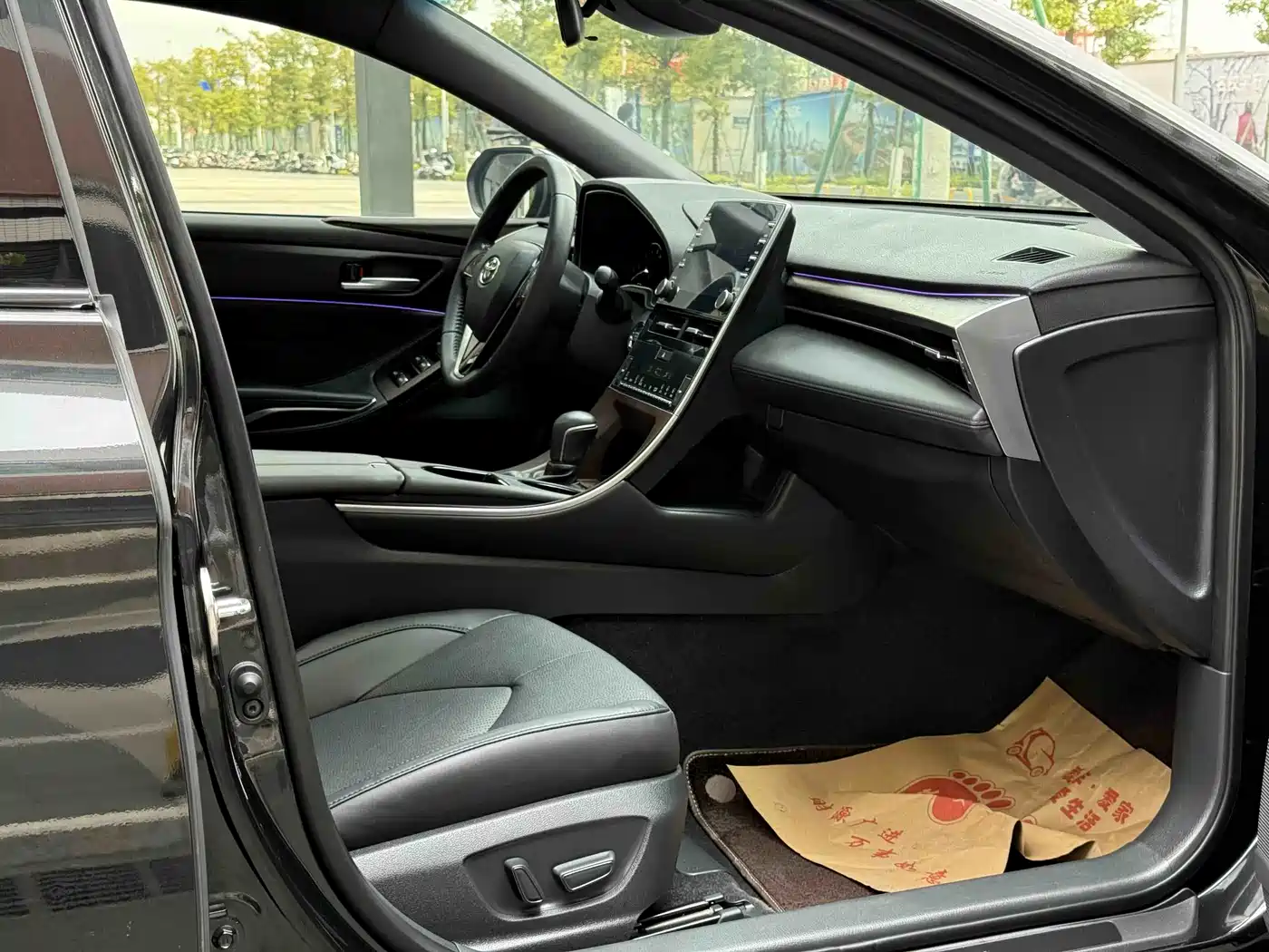 Toyota Avalon 2019 2.0L XLE Premium Edition (China VI) фото 9