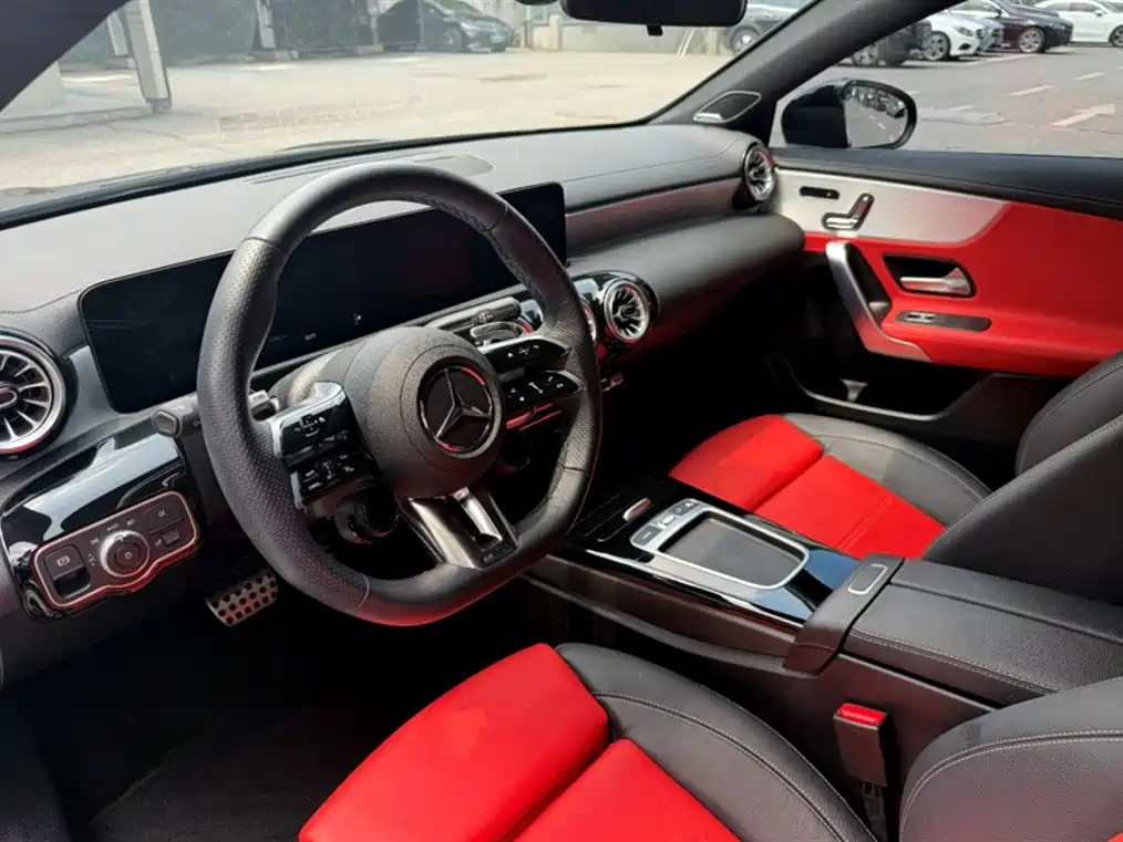 Mercedes-Benz A-Class AMG 2025 2025 AMG A 35 L 4MATIC