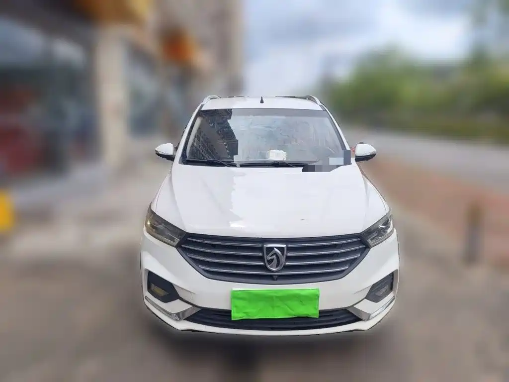 Baojun 360 2018 2018 1.5L Automatic Elite (China V)