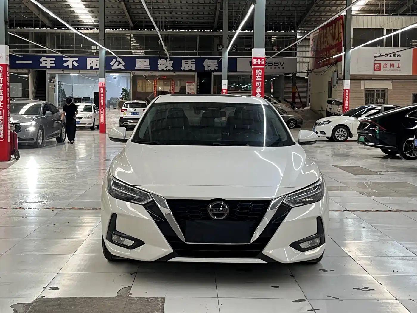 Фото 2 - Nissan Sylphy