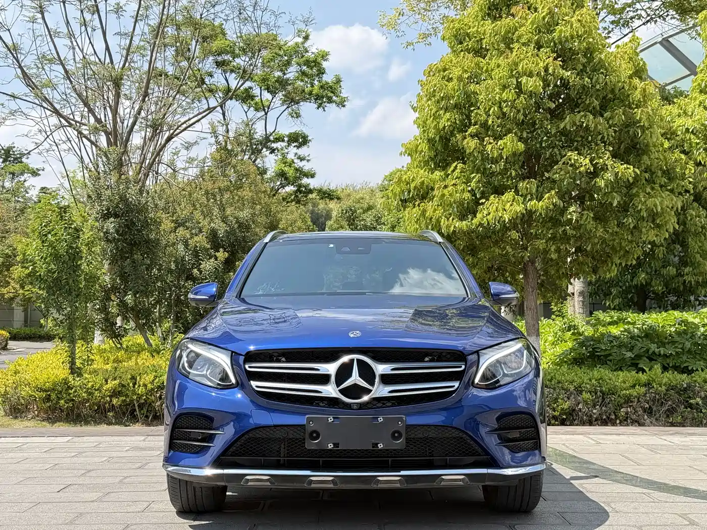 Mercedes-Benz GLC 2019 GLC 260 L 4MATIC Luxury фото 2