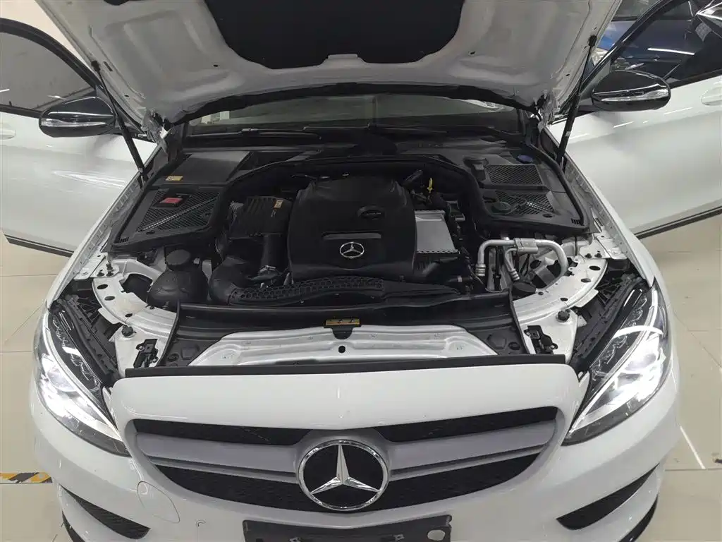 Mercedes-Benz C-Class (Import) 2015 C 200 Estate фото 16
