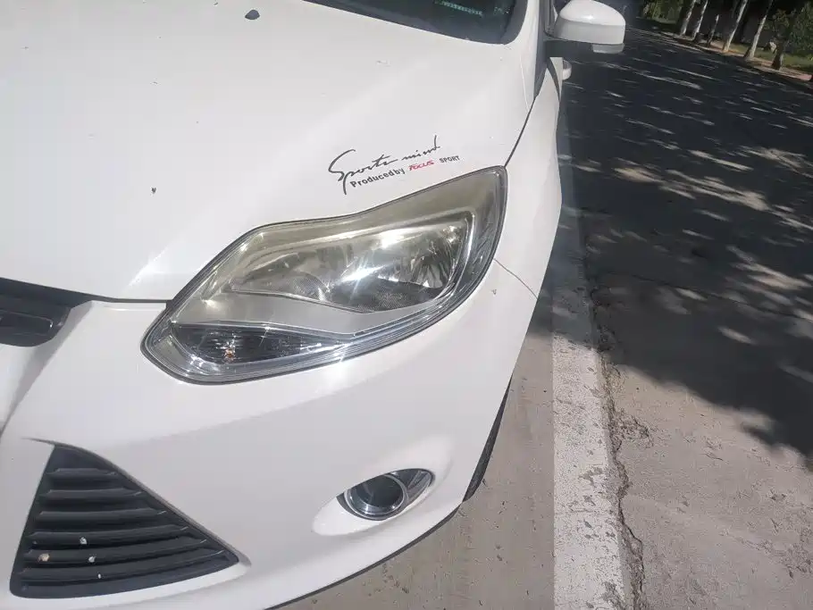 Фото 5 - Ford Focus