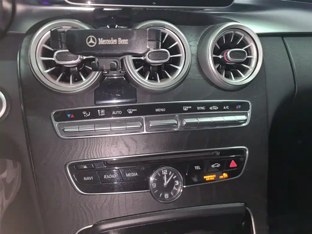 Mercedes-Benz C-Class (Import) 2015 C 200 Estate фото 9
