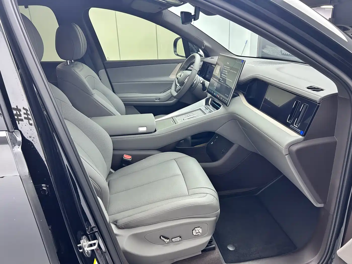 Denza N8L 2026 2026 Model Prestige Edition
