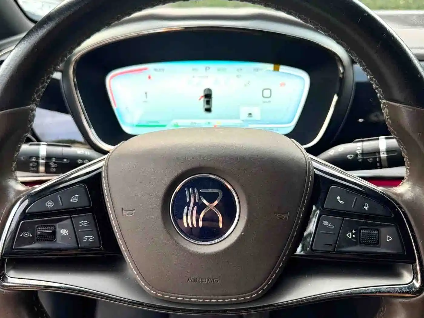 BYD HAN