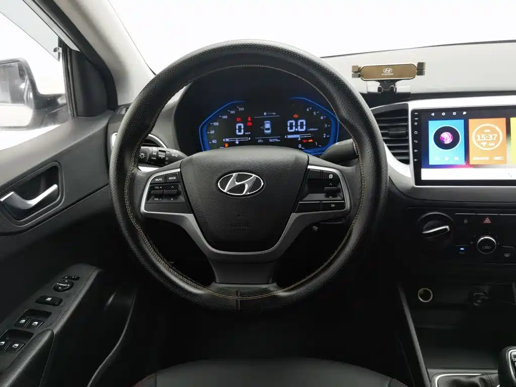 Hyundai Verna 2021 2020 1.4L Manual GLS Cool Edition