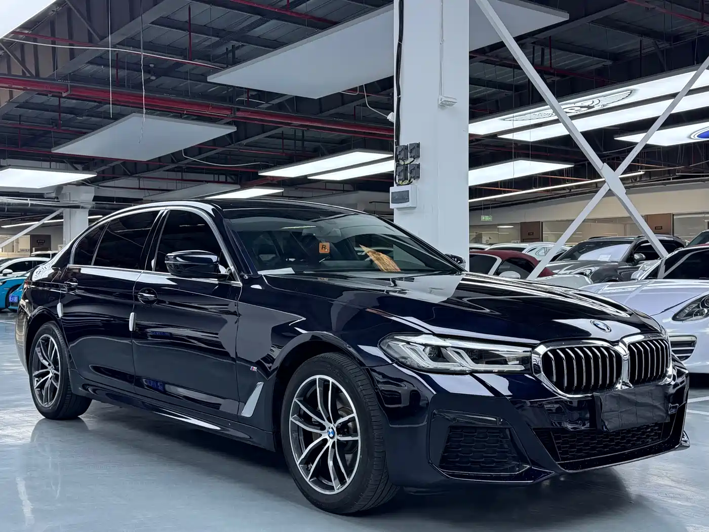 BMW 5 Series 2021 525Li M Sport Package фото 3
