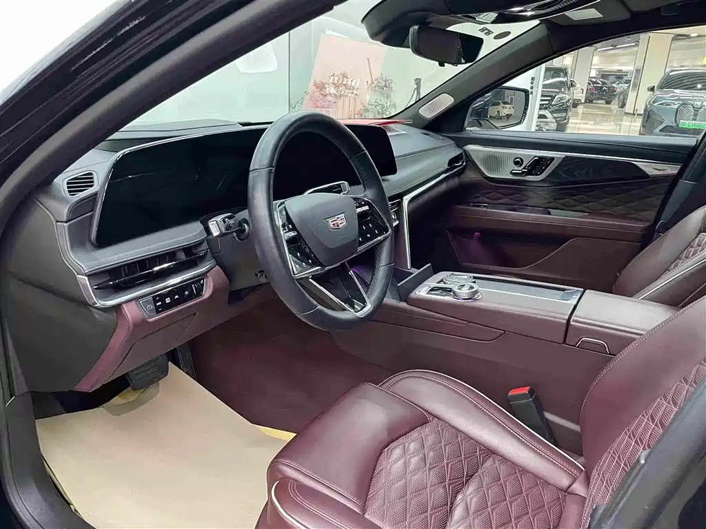 Фото 7 - Cadillac CT6
