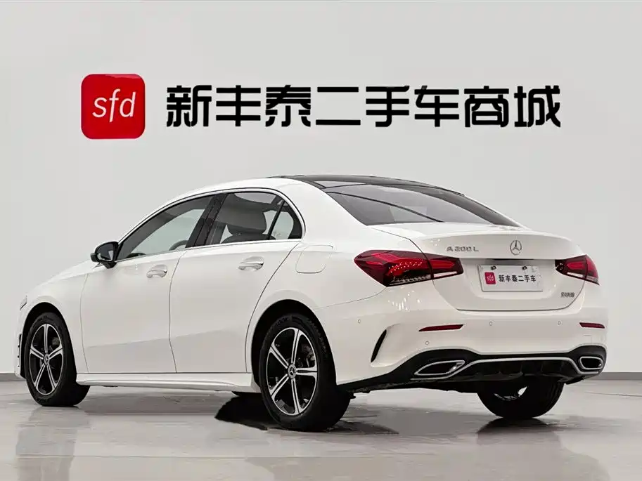 MERCEDES-BENZ A CLASS