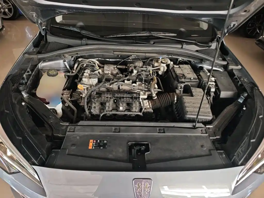 Roewe i5 2025 2023 1.5L CVT Luxury Edition